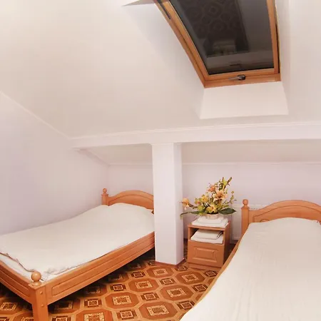 Hotell Ekran 3*