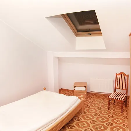 Ekran Hotell